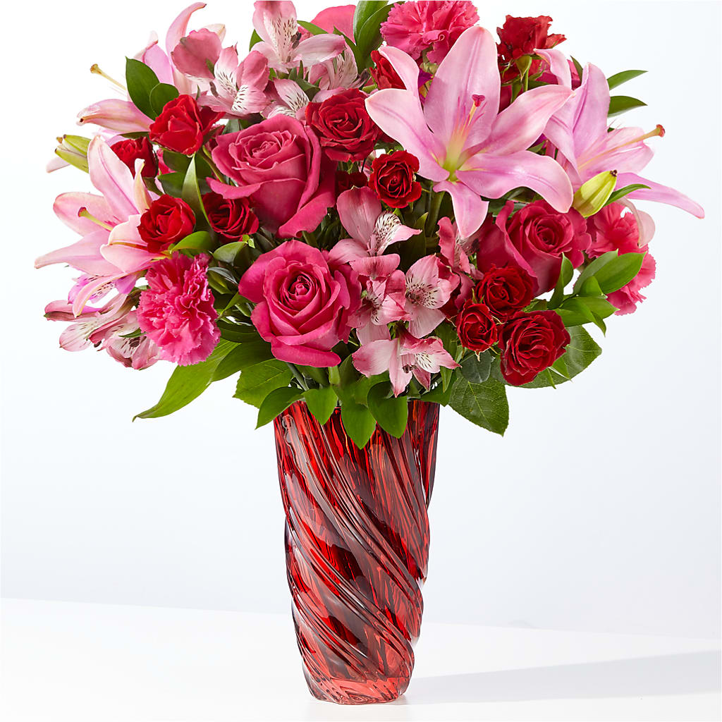 In Love Bouquet with Luxe Swirl Vase – CELEBRATE SHOP & DECOR LLC, Lilburn GA