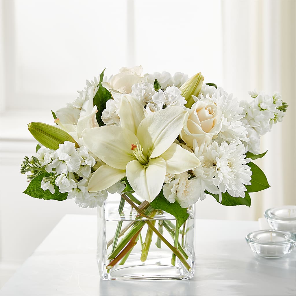 Gentle Breeze Bouquet – CELEBRATE SHOP & DECOR LLC, Lilburn GA