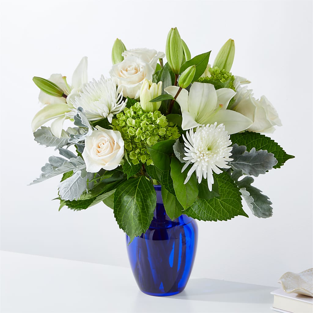 Snowy Dreams Bouquet – CELEBRATE SHOP & DECOR LLC, Lilburn GA