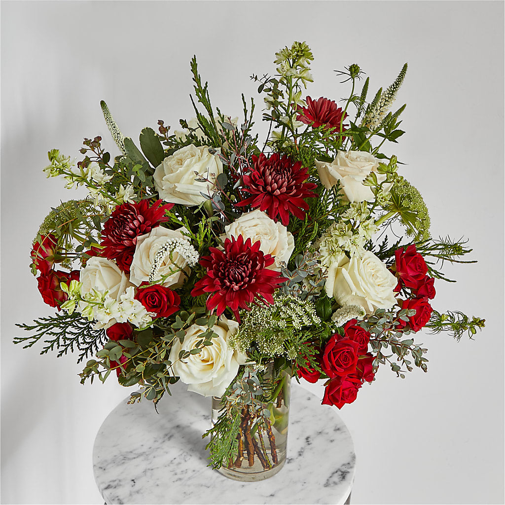 Favorite Traditions Bouquet – CELEBRATE SHOP & DECOR LLC, Lilburn GA