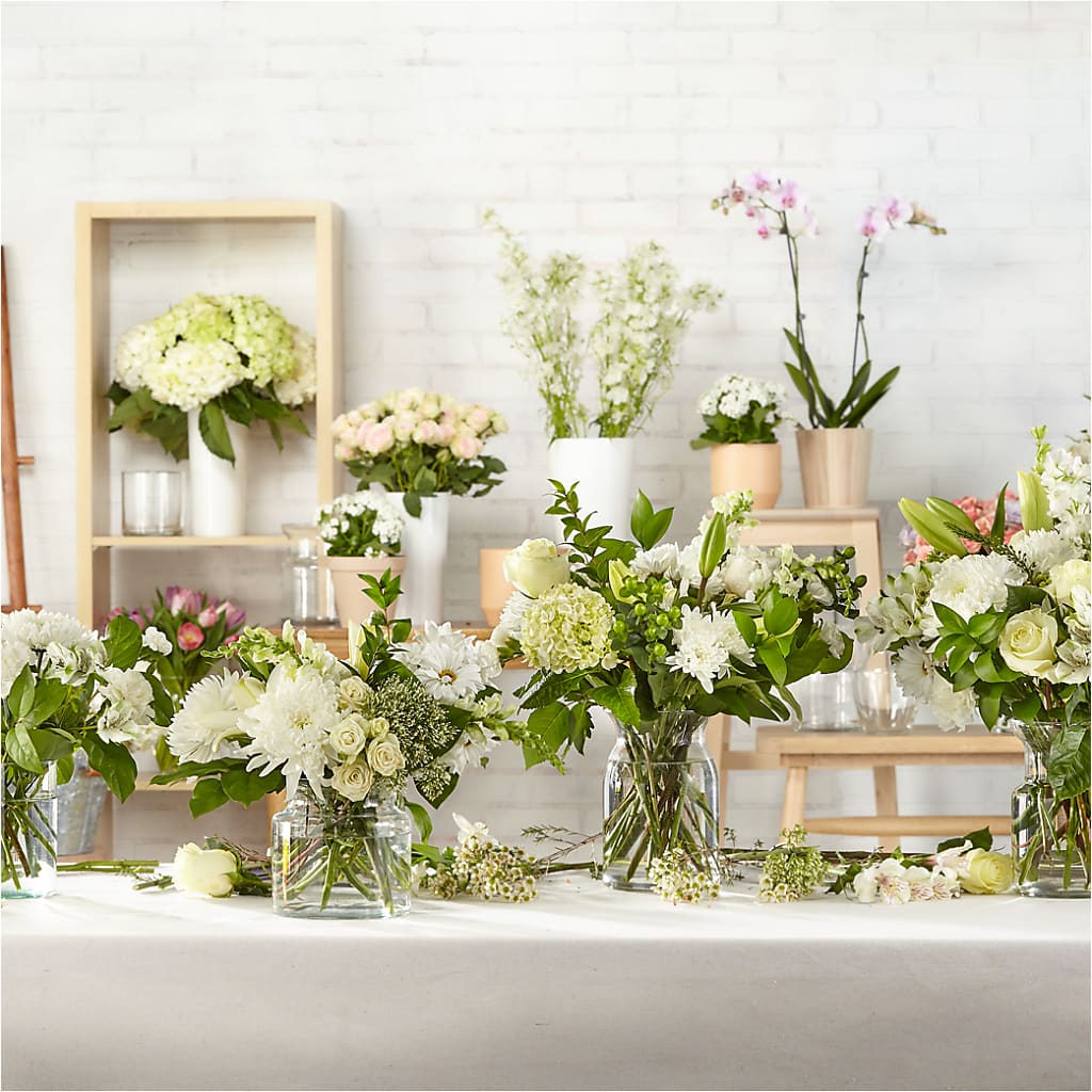 Classic Ivory – A Florist Original – CELEBRATE SHOP & DECOR LLC, Lilburn GA