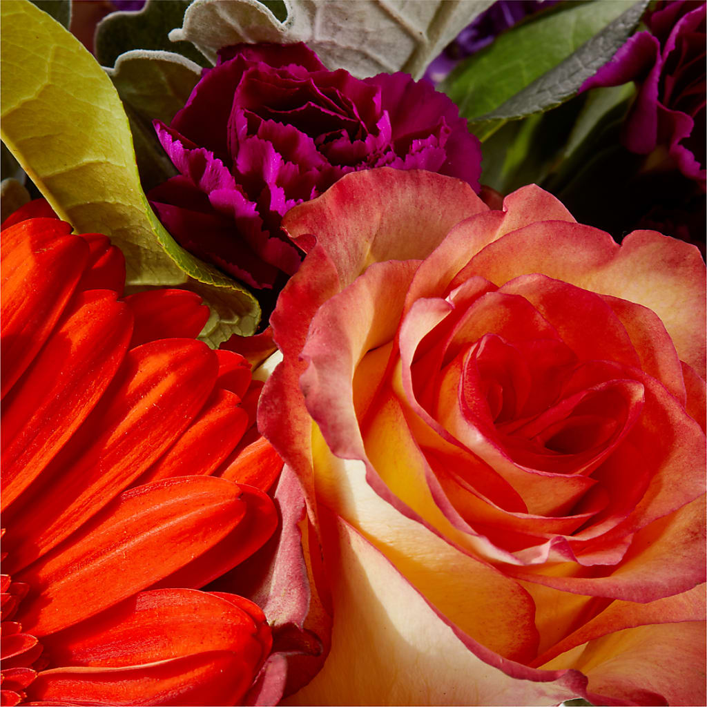 Sangria Bouquet – CELEBRATE SHOP & DECOR LLC, Lilburn GA
