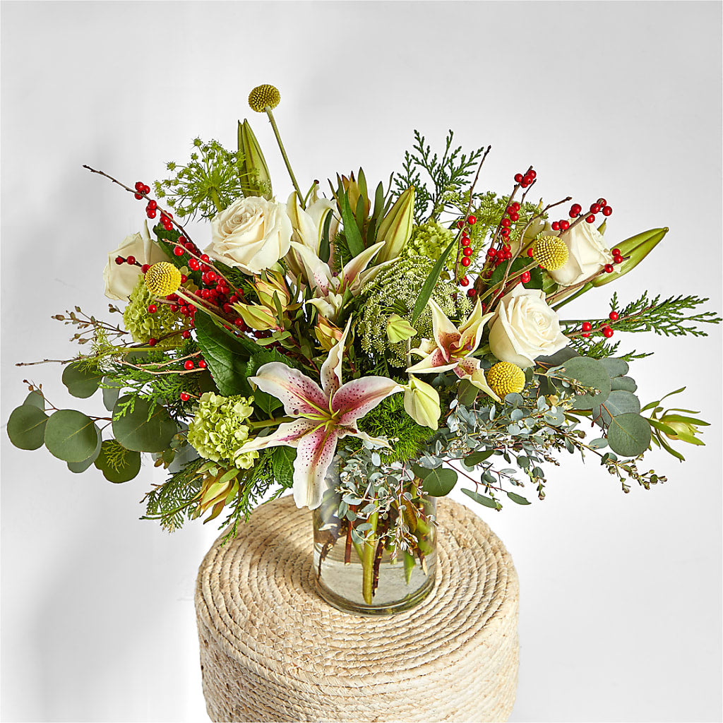 Berry & Bright Bouquet – CELEBRATE SHOP & DECOR LLC, Lilburn GA