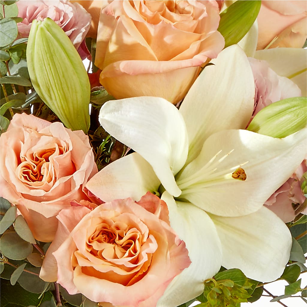Grapefruit Splash Bouquet – CELEBRATE SHOP & DECOR LLC, Lilburn GA